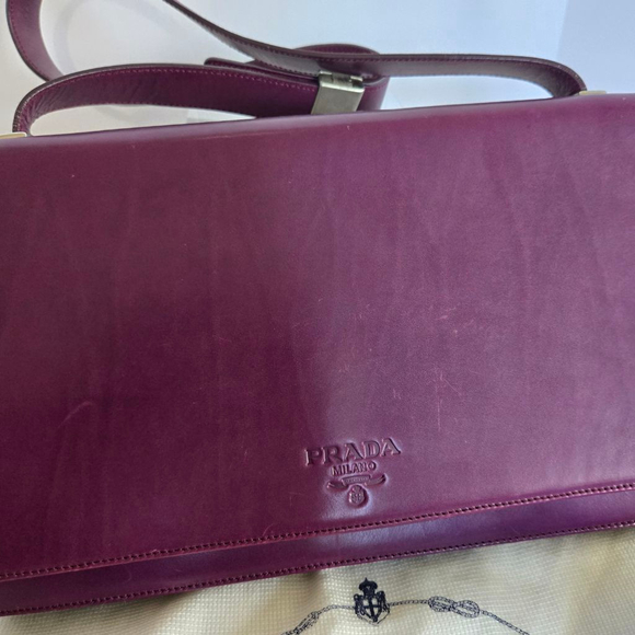 Vintage Prada Purple Leather Flap Shoulder Bag w/ Dustbag and Authenticity cards - Picture 2 of 16